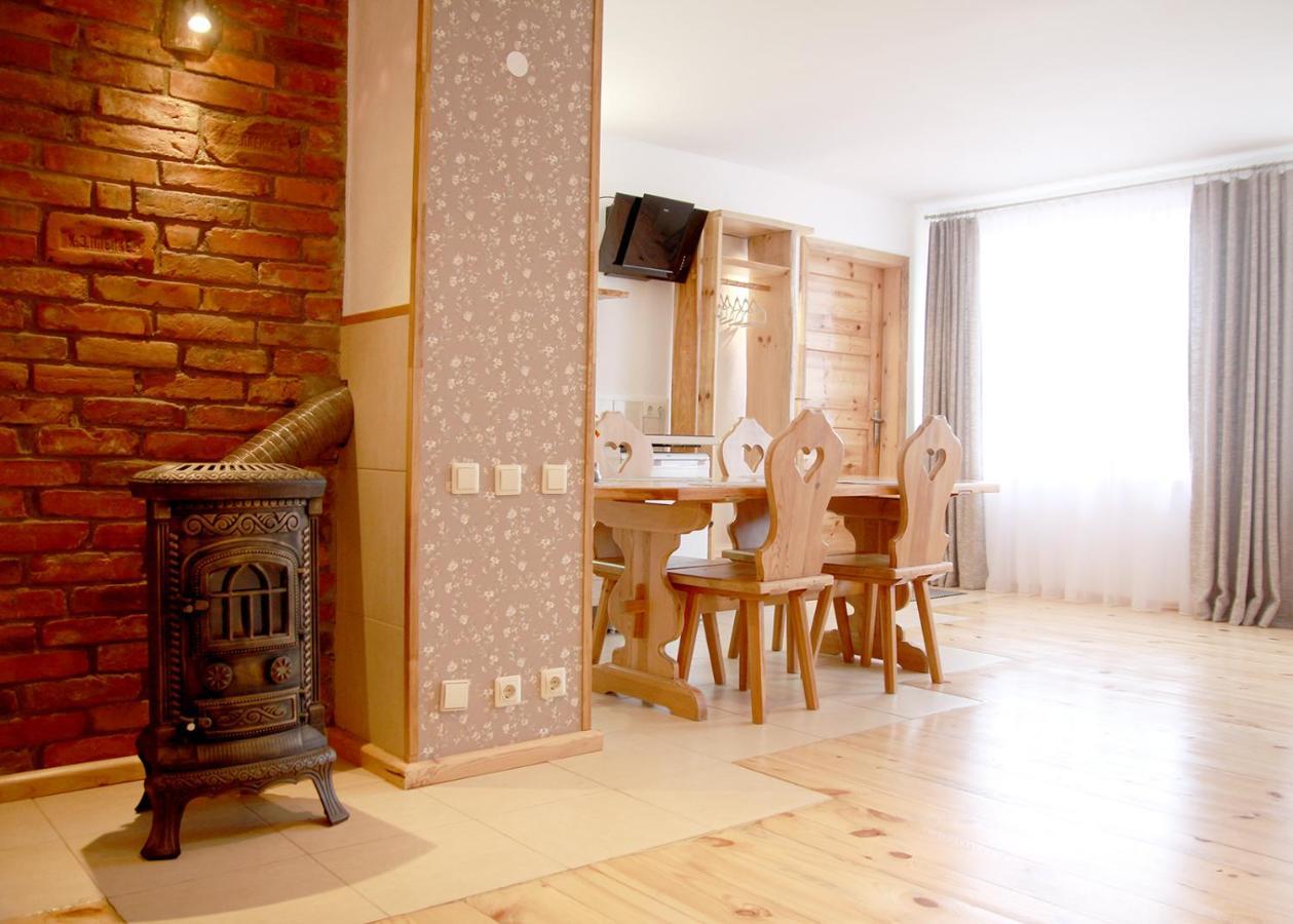 Emilie'S Apartments เลียปาญา ภายนอก รูปภาพ