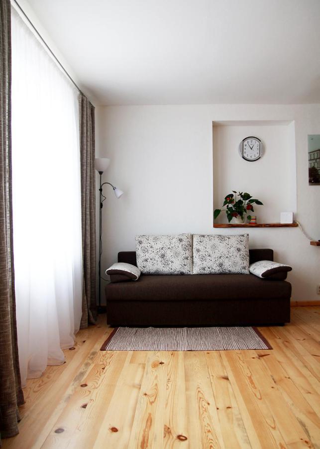Emilie'S Apartments เลียปาญา ภายนอก รูปภาพ
